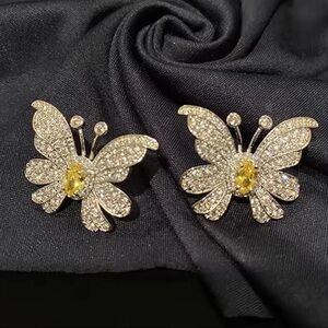 Royale Elegant Butterfly Crystal Silver Diamond Earrings
